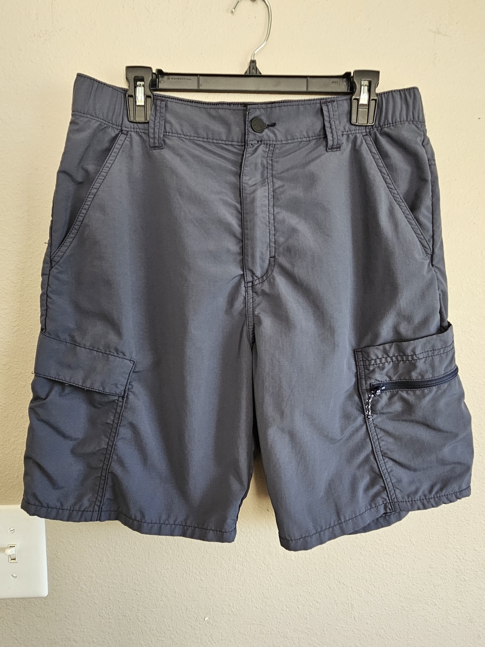 Wrangler ATG All Terrain Gear Mens Gray Performance Cargo Shorts Size 34